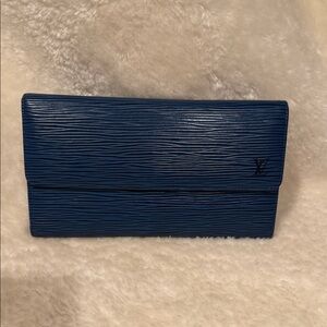 Louis Vuitton Blue Epi Textured wallet Clutch
